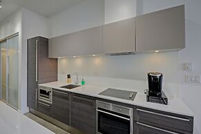Noel Suites-Gastown