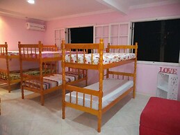 Deboistas Buzios Hostel