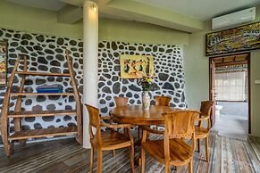 Tirta Asri Ubud Villa