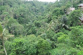 Tirta Asri Ubud Villa