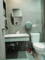 Ray Coffee Bar & Hostel - Adults Only
