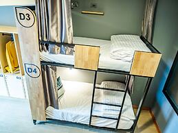 Ray Coffee Bar & Hostel - Adults Only