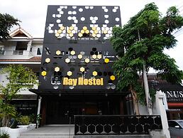 Ray Coffee Bar & Hostel - Adults Only