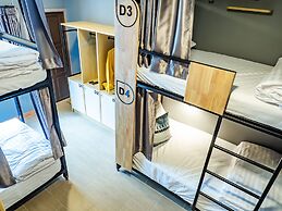 Ray Coffee Bar & Hostel - Adults Only