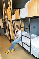 Ray Coffee Bar & Hostel - Adults Only