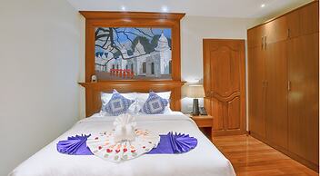 Sunset Palace View Suites