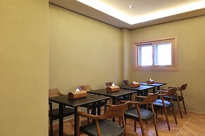 Brown-dot Hotel Paju Heyri