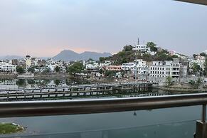 Rajdarshan - A Lake View Hotel in Udaipur
