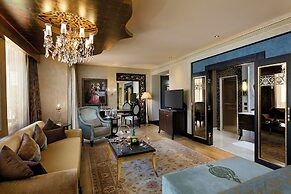 Mardan Palace