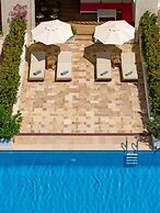 Mardan Palace
