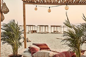 Naxian On The Beach - Adults Only