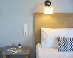 Maistrali Sea View Apartments