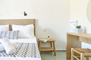 Maistrali Sea View Apartments