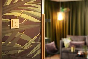 Holiday Inn - the niu, Crusoe Bremen Airport by IHG