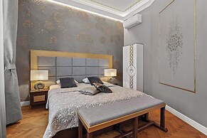 Villa Muenz Luxurious Residence