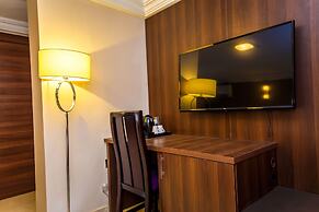 Joygate Hotel & Suites