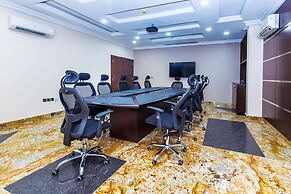 Joygate Hotel & Suites