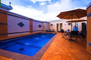 Joygate Hotel & Suites