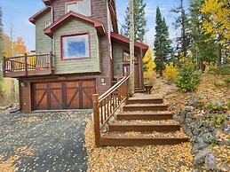 High Point Chateau 4 Bedroom Home by RedAwning