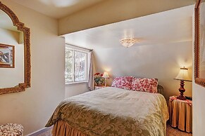 High Point Chateau 4 Bedroom Home by RedAwning