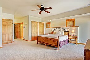 Mount Acoma 38 2 Bedroom Condo by RedAwning
