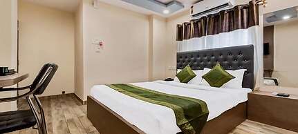 Treebo Trend Royal Crowne