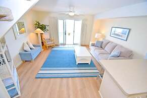 Vantage Point 5 2 Bedroom Townhouse by RedAwning