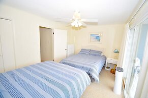 Vantage Point 5 2 Bedroom Townhouse by RedAwning