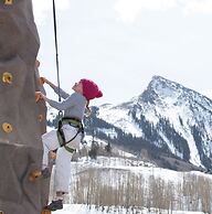 Mountain Views From This Plaza  - Sleeps 6 2 Bedroom Condo - No Cleani