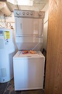 Lovely Modern Plaza Condo - No Cleaning Fee! by RedAwning