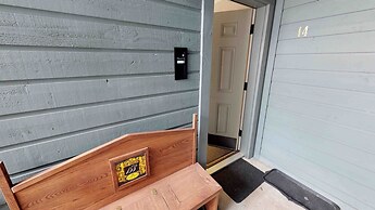 Greenbriar 14 2 Bedroom Condo by RedAwning