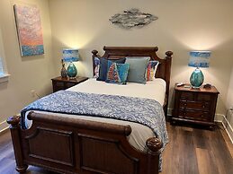 2497 Bungalo 3 Bedroom Home by RedAwning