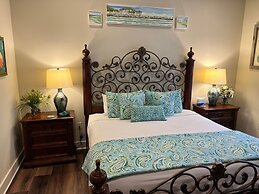 2497 Bungalo 3 Bedroom Home by RedAwning