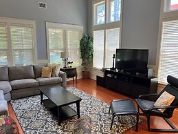 1380 Laurel Grove 3 Bedroom Home by RedAwning