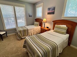 1380 Laurel Grove 3 Bedroom Home by RedAwning