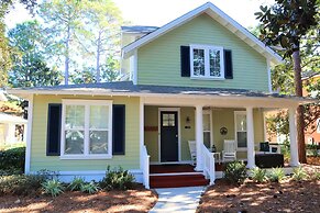 1380 Laurel Grove 3 Bedroom Home by RedAwning