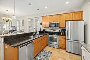 1381 Laurel Grove 3 Bedroom Home by RedAwning