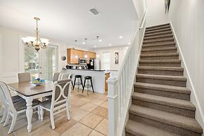 1381 Laurel Grove 3 Bedroom Home by RedAwning