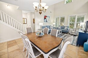 1381 Laurel Grove 3 Bedroom Home by RedAwning