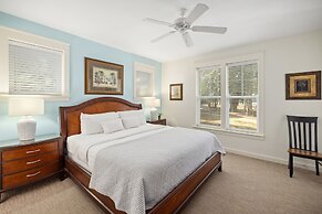 1381 Laurel Grove 3 Bedroom Home by RedAwning