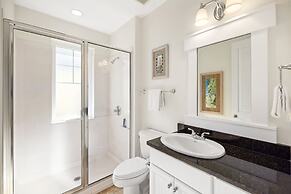 1381 Laurel Grove 3 Bedroom Home by RedAwning