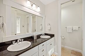 1381 Laurel Grove 3 Bedroom Home by RedAwning