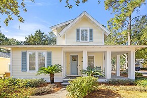 1381 Laurel Grove 3 Bedroom Home by RedAwning