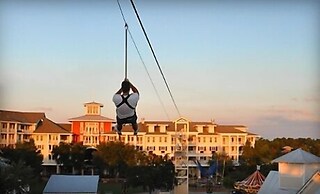 2465 Bungalo 4 Bedroom Home by RedAwning