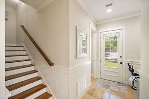 2465 Bungalo 4 Bedroom Home by RedAwning