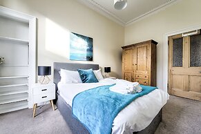 Henderson - New Town Apartment