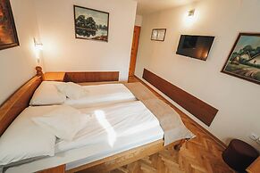 B&B Passage