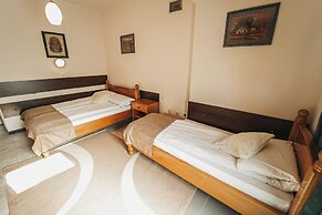 B&B Passage
