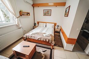 B&B Passage