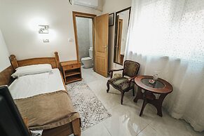 B&B Passage